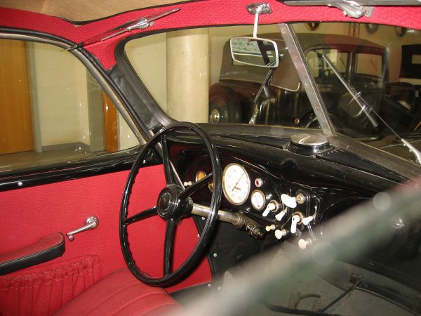 BMW 321 - Innenraum