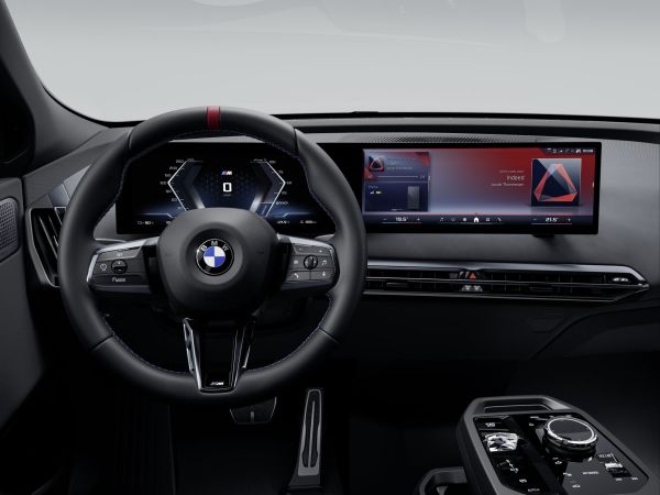 BMW iX M70 xDrive