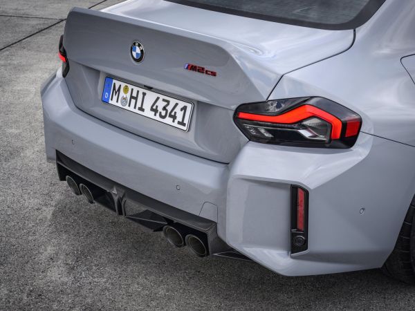 BMW M2 CS