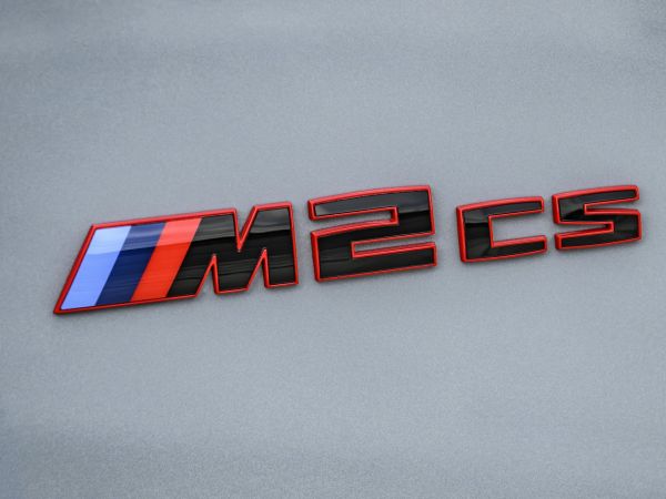 BMW M2 CS