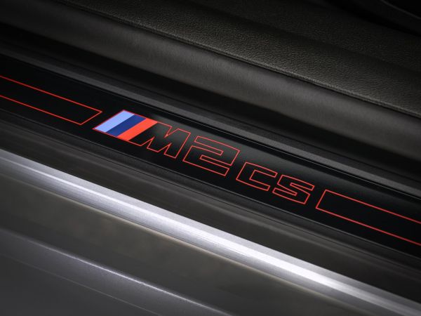 BMW M2 CS