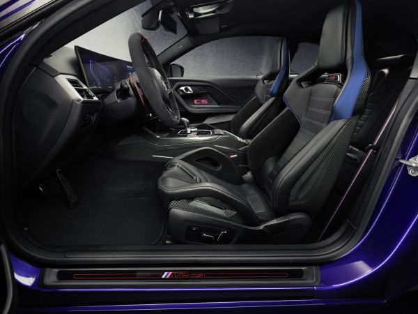 BMW M2 CS