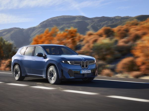 BMW iX3 50 xDrive