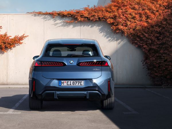 BMW iX3 50 xDrive