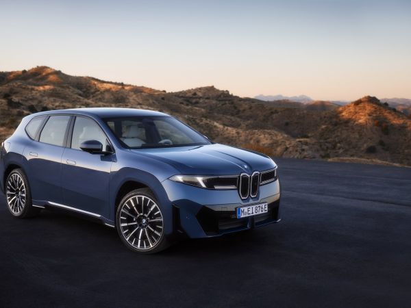BMW iX3 50 xDrive