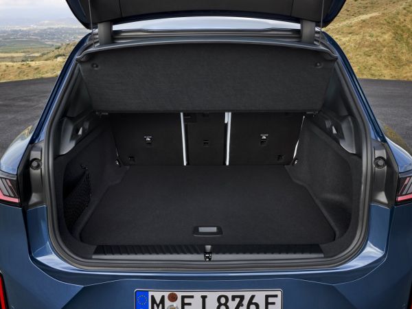 BMW iX3 50 xDrive