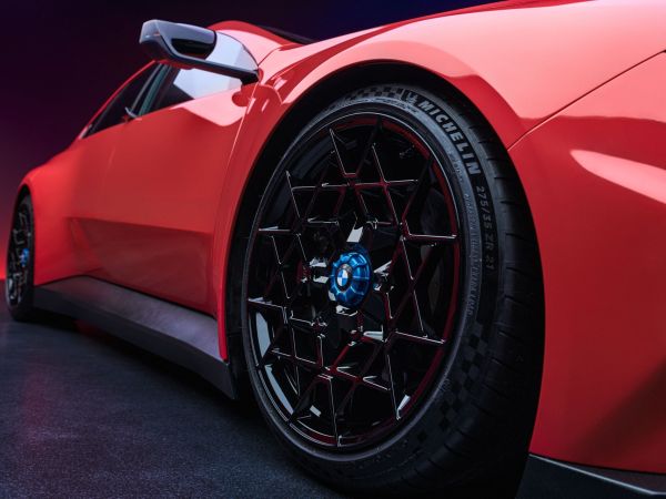 BMW M Concept Neue Klasse