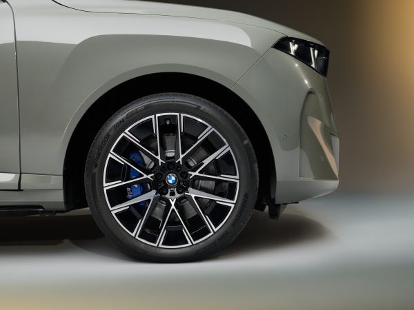 BMW iX5 60 xDrive