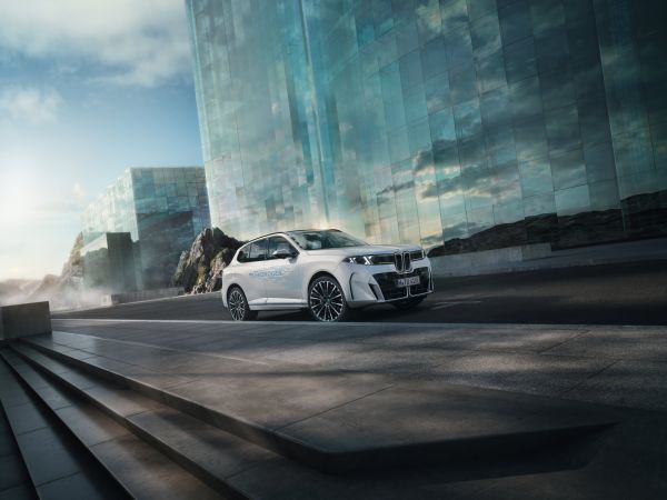 BMW iX5 Hydrogen