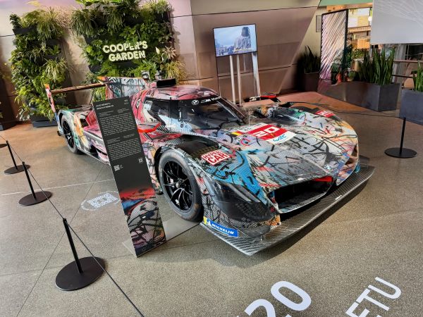 20. Julie Mehretu / BMW M Hybrid V8 / 2024