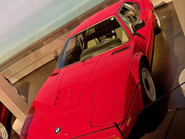 BMW M1