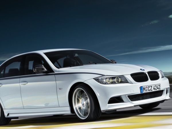 BMW 3er Reihe mit BMW Performance Package