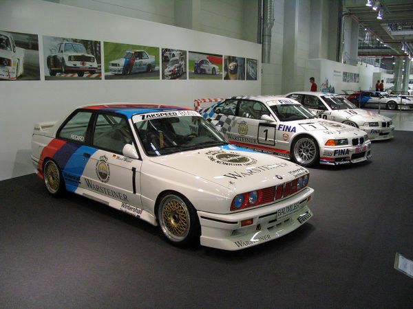 BMW M3 der DTM Saison 1987 - Fahrer: Marc Hessel