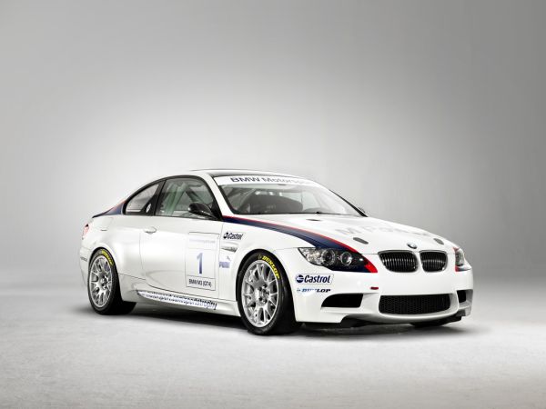 BMW M3 GT4