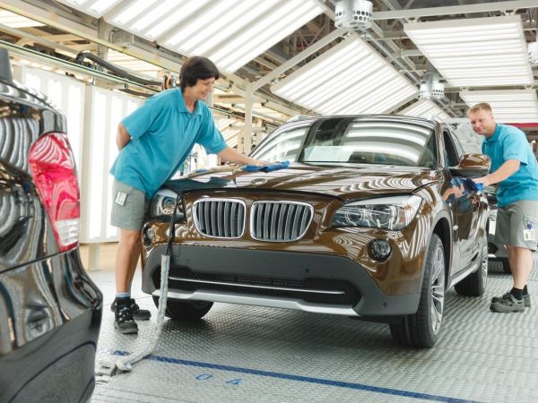 Produktion BMW X1 im Werk Leipzig