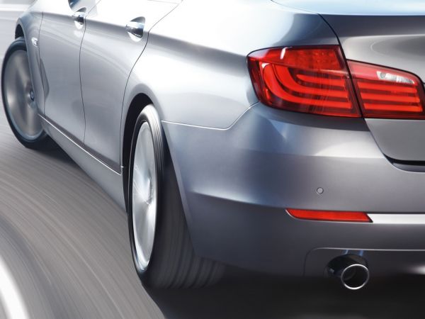 BMW 5er Limousine - Integral-Aktivlenkung