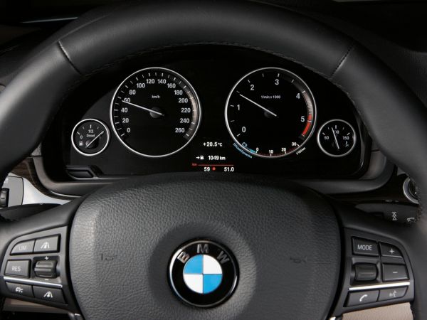 BMW 5er Limousine - Instrumentenkombi