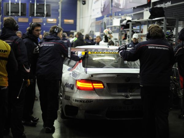 Team BMW Motorsport - BMW M3 GT2 - No 25