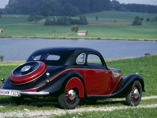 BMW 327 Coupé