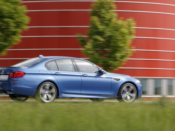 BMW M5 Limousine