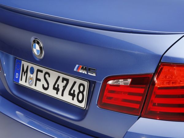 BMW M5 Limousine