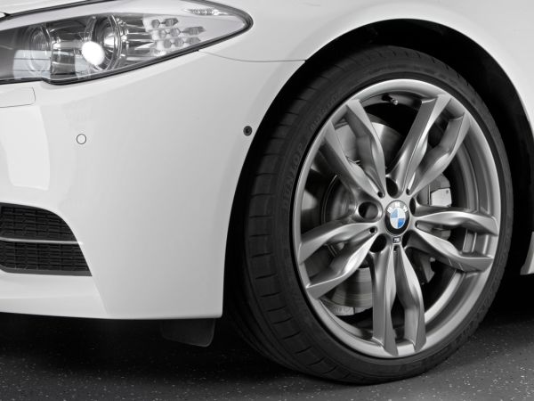 BMW M550d xDrive Limousine