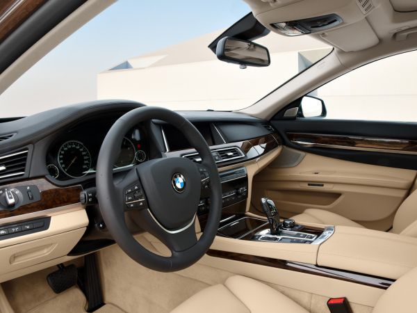 BMW 750Li - Interieur