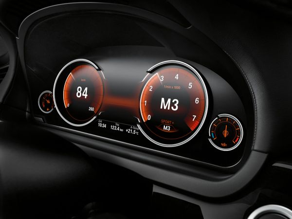 BMW 7er: Multifunktionales Instrumentendisplay: Sport+ Modus