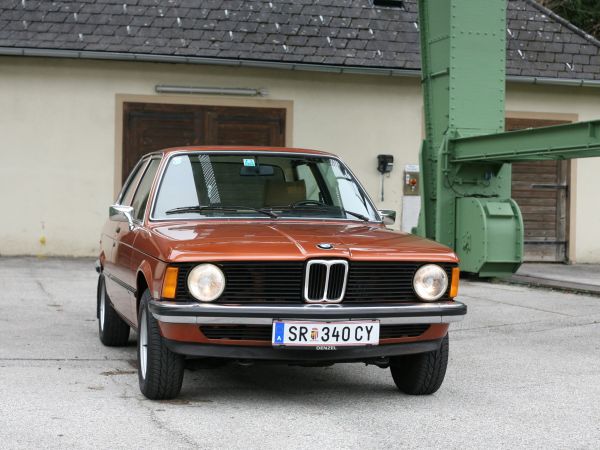 BMW 318