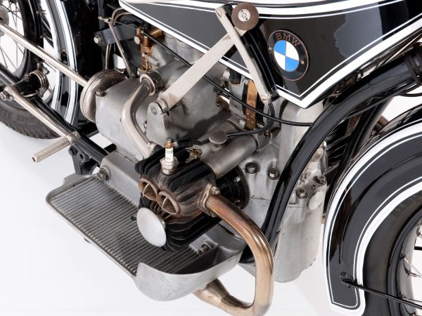 BMW R 32