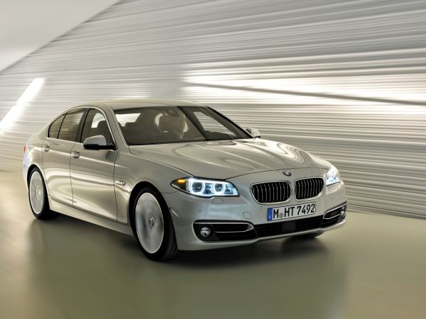 BMW 535i Luxury Line - Limousine