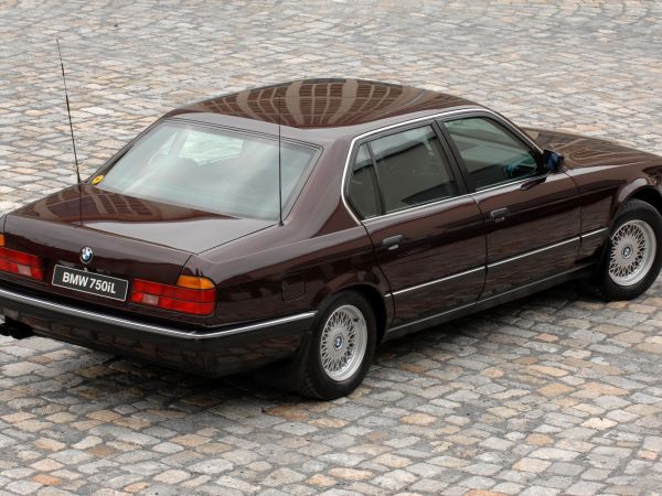 BMW 750iL High Security (1986-1994)