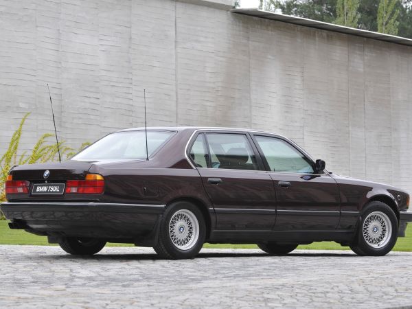 BMW 750iL High Security (1986-1994)
