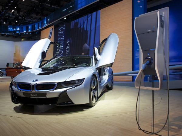 BMW i8