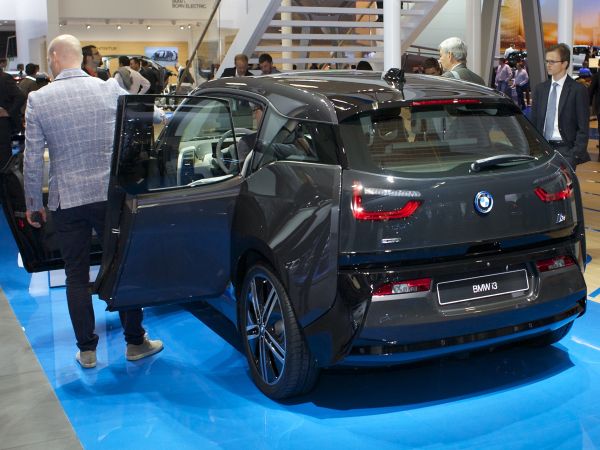 BMW i3