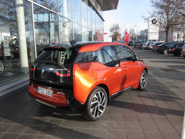 BMW i3