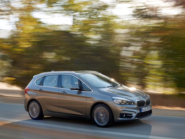 BMW 225i Active Tourer - Luxury Line