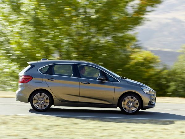 BMW 225i Active Tourer - Luxury Line