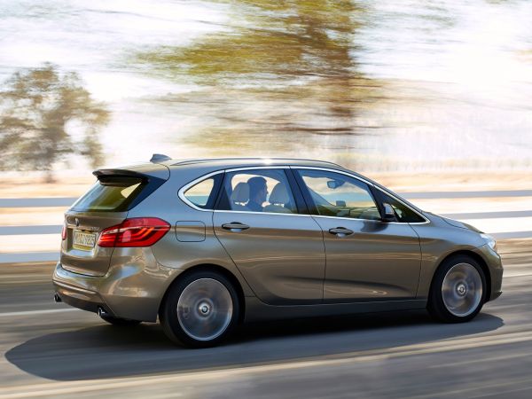 BMW 225i Active Tourer - Luxury Line