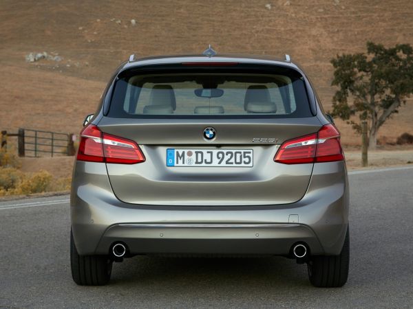 BMW 225i Active Tourer - Luxury Line