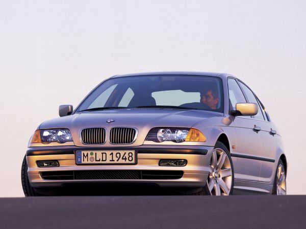 BMW 328i Limousine