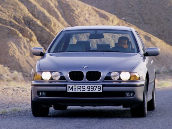 BMW 5er (E39)