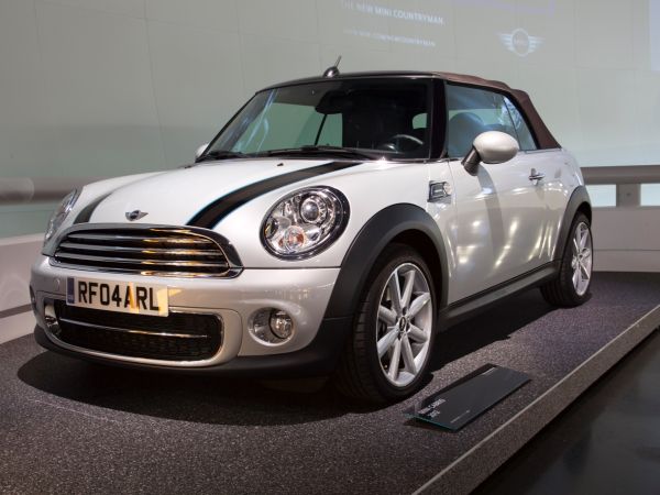 MINI Cabrio