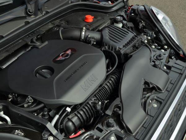 MINI Cooper S - B48