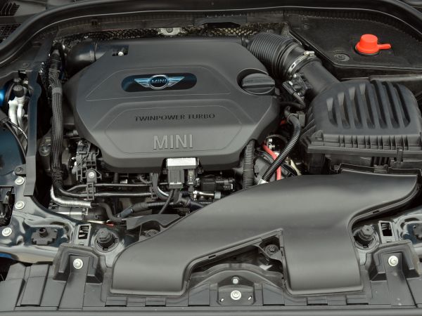 MINI Cooper SD - B47