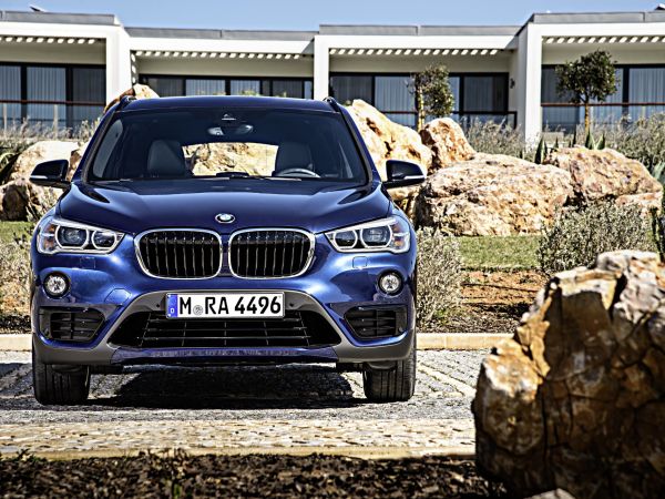 BMW X1 xDrive25i