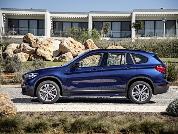 BMW X1 xDrive25i