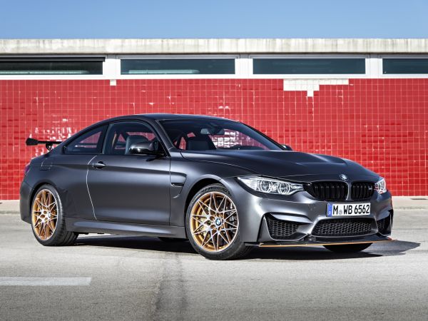 BMW M4 GTS