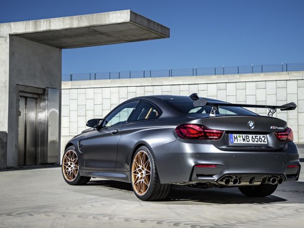 BMW M4 GTS