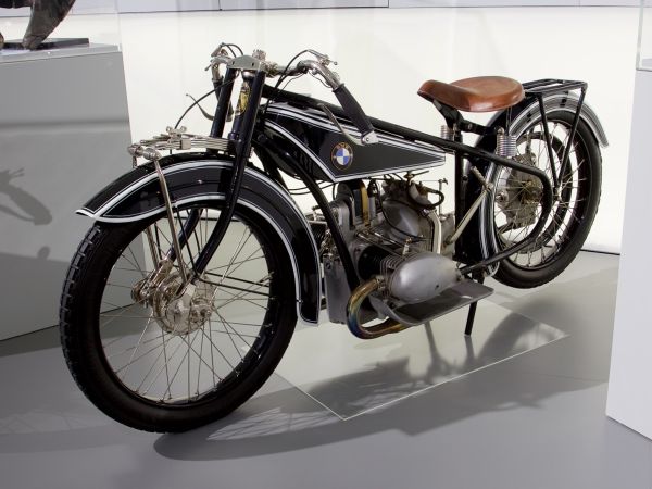 BMW R 37